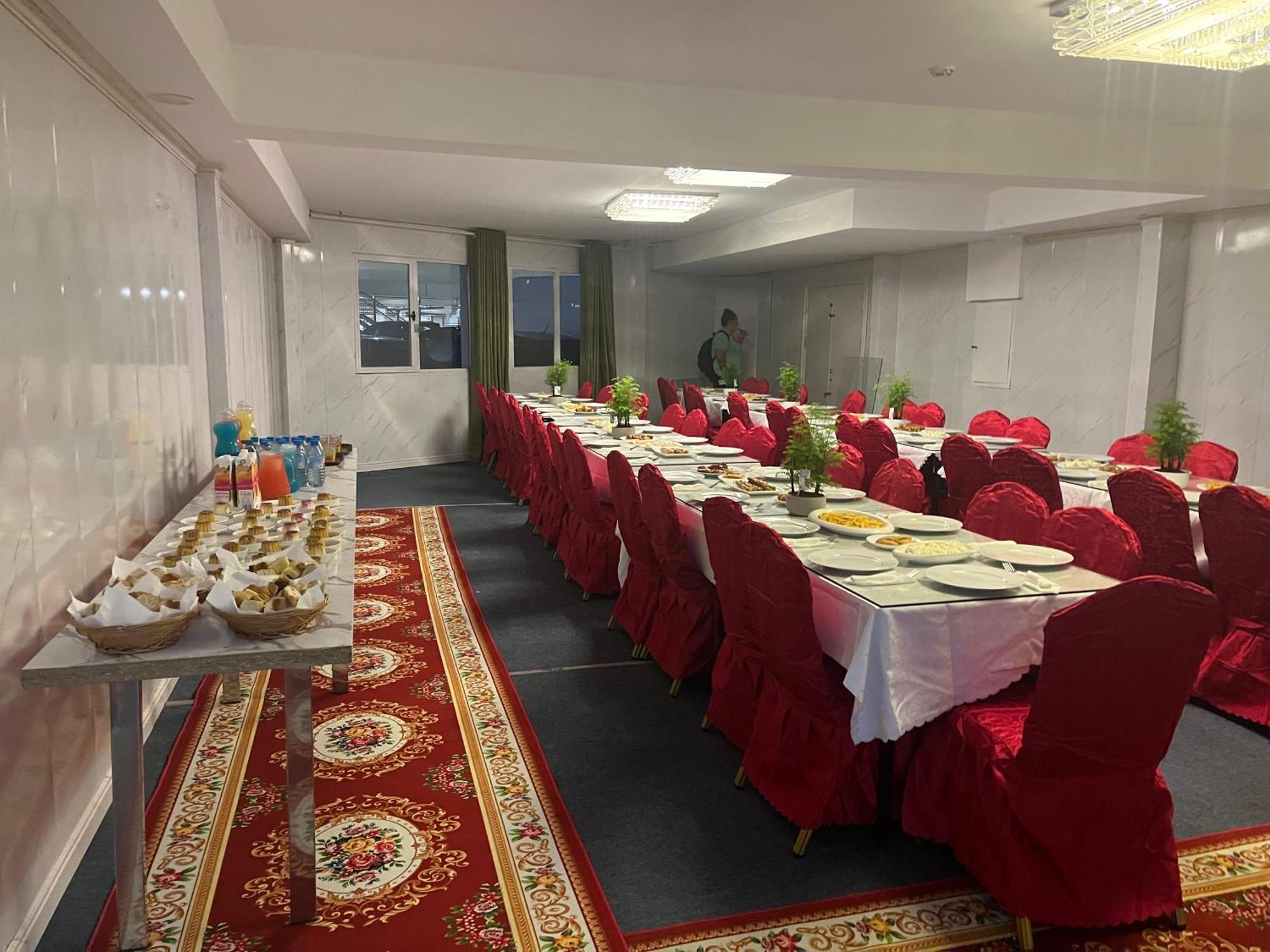 Hotel Aviacion 马尼塞斯 外观 照片