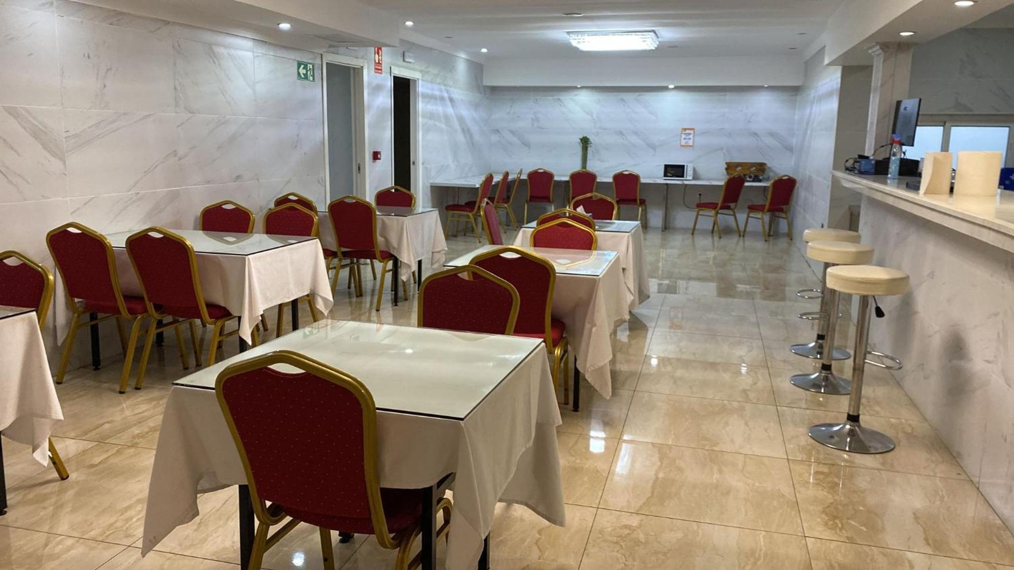 Hotel Aviacion 马尼塞斯 外观 照片