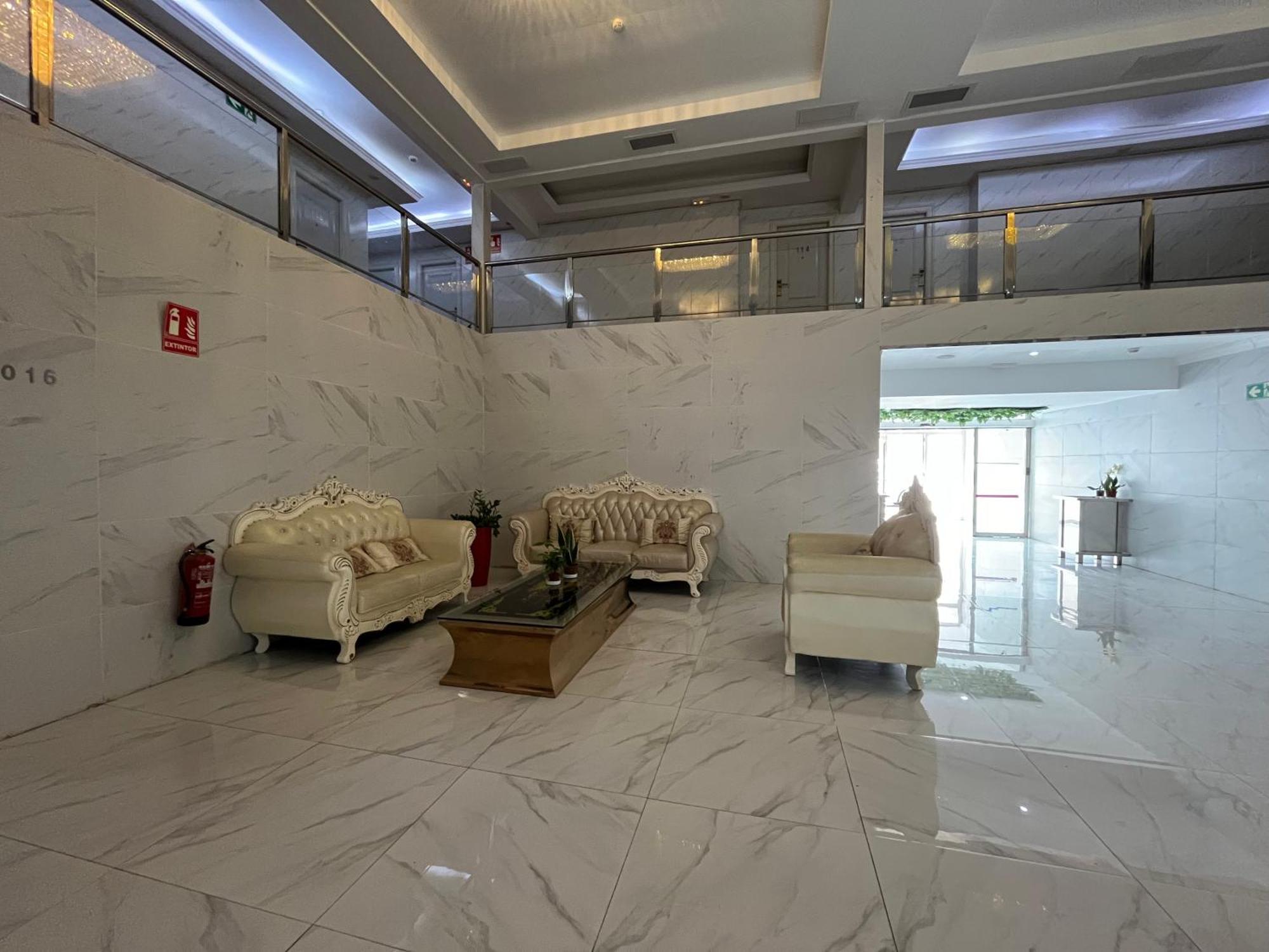 Hotel Aviacion 马尼塞斯 外观 照片
