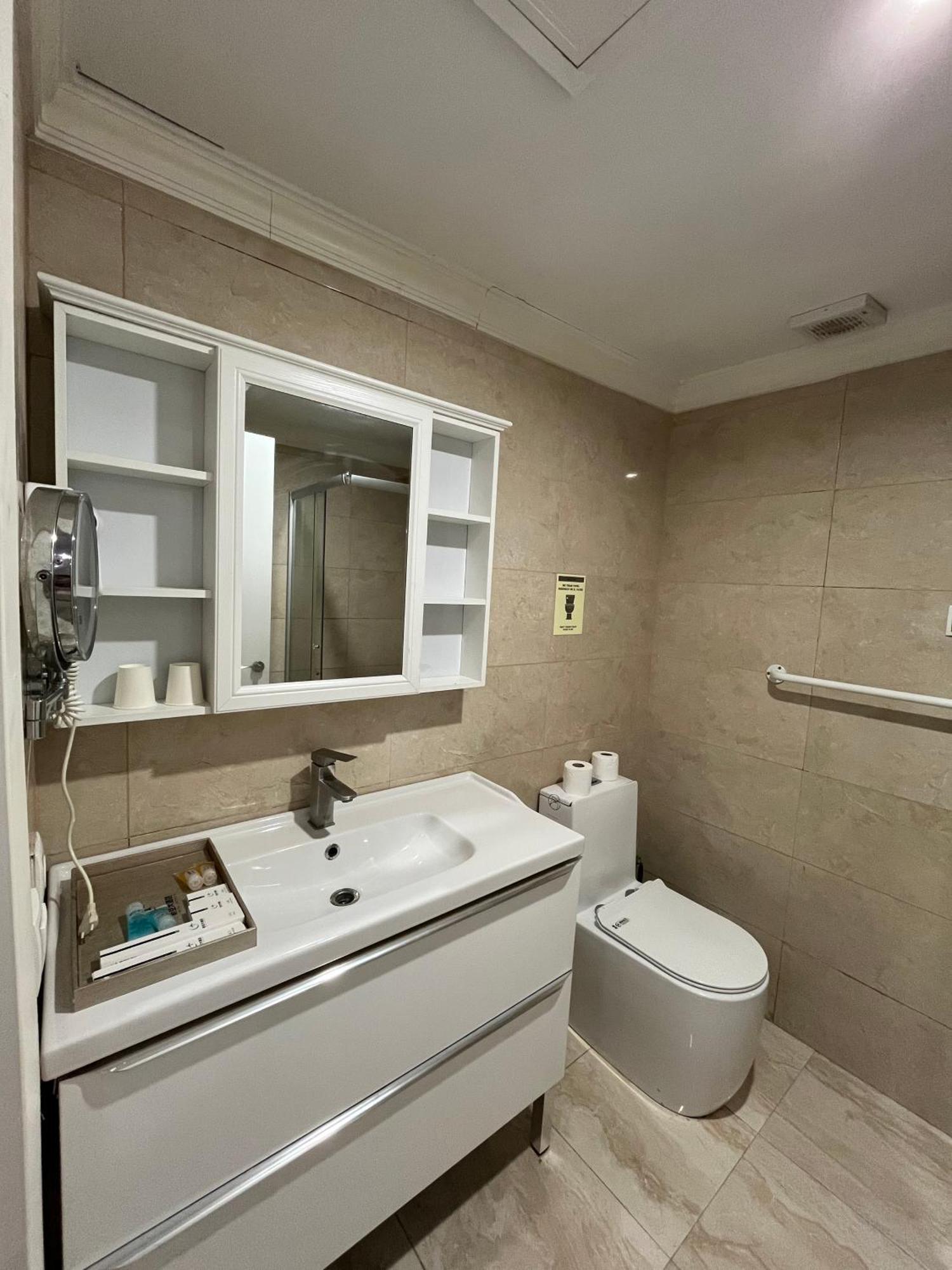 Hotel Aviacion 马尼塞斯 外观 照片